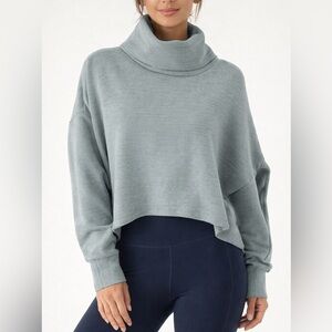 Shambhala Women Medium Relaxed Cropped Oversized Sweater Sage Green Yoga Casual
